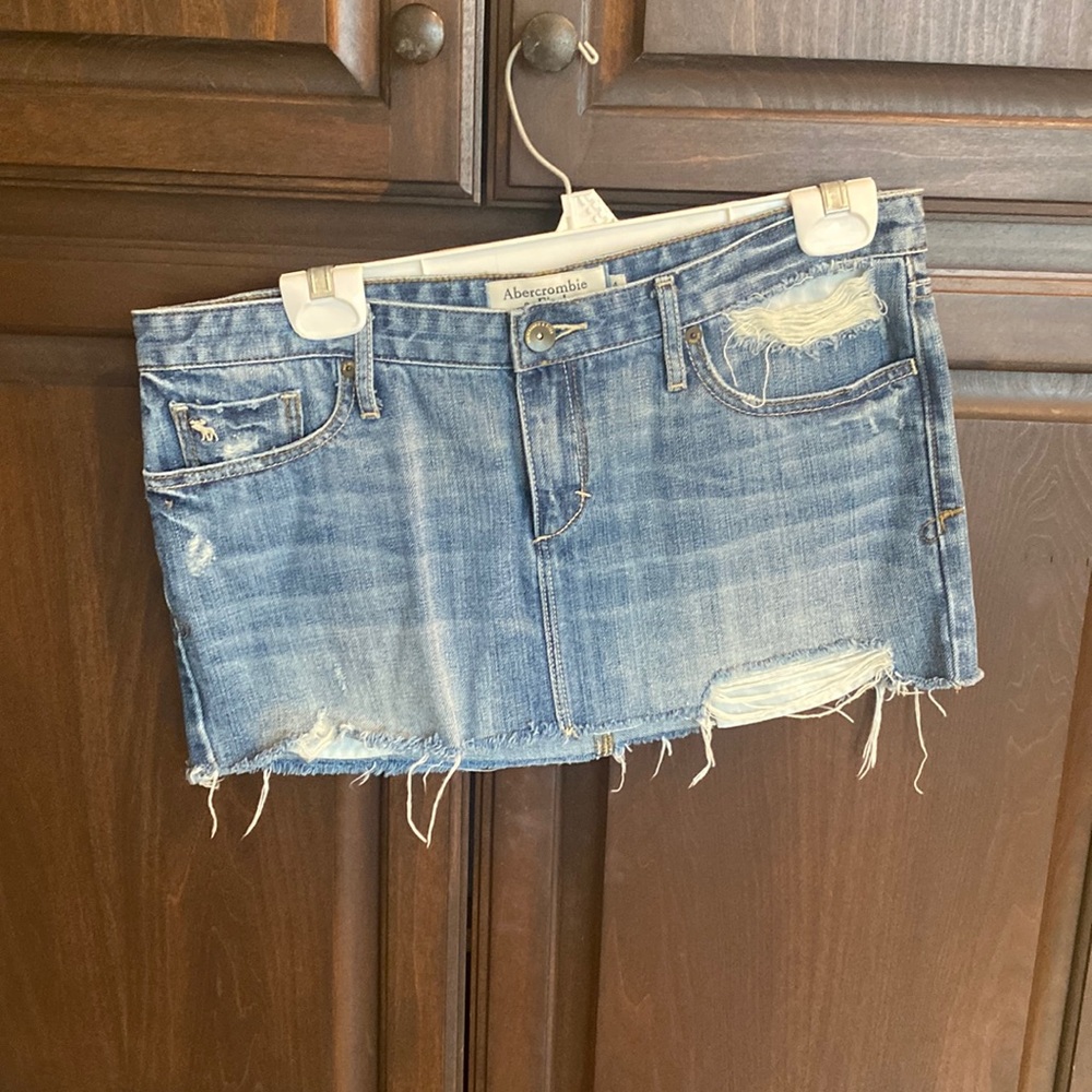 Abercrombie & Fitch Jean Skirt Size 4